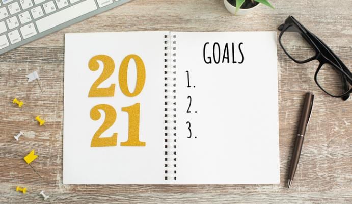 5 στόχοι που πρέπει να βάλεις για τη νέα χρονιά