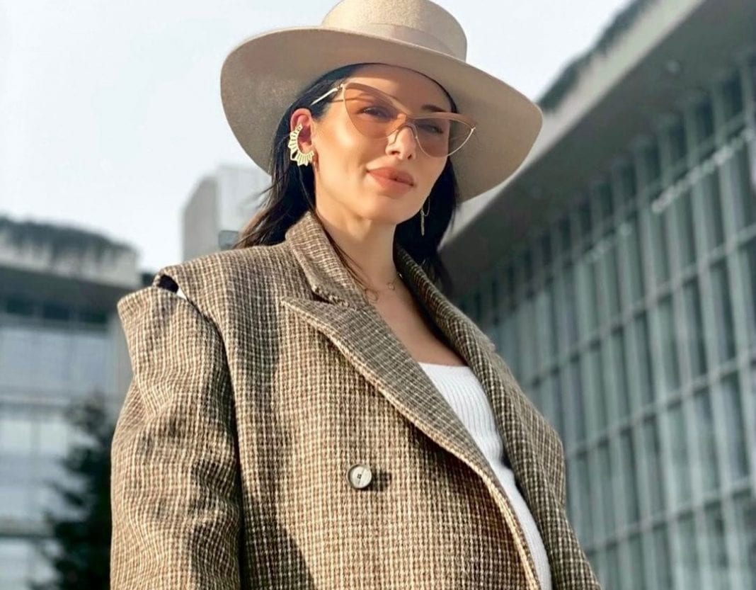 Τζώρτζια Βαϊνά: Η stylish εμφάνιση της πρώην παίκτριας του My Style Rocks στον 9ο μήνα της εγκυμοσύνης της!