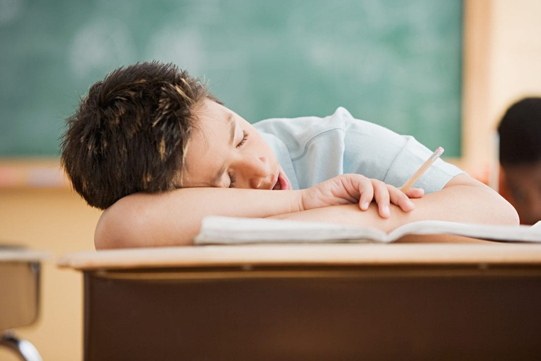 Γιατί οι μαθητές χρειάζονται περισσότερο ύπνο