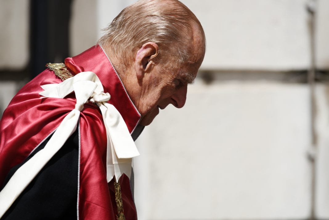 Πρίγκιπας Φίλιππος: Οι τελευταίες ημέρες, η αντίδραση Harry-Meghan, η κηδεία και το ελληνικό 