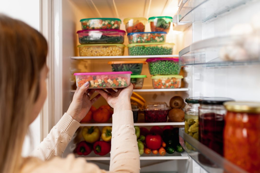Οργάνωση κουζίνας: Εύκολα tips για ένα τέλεια τακτοποιημένο ψυγείο!