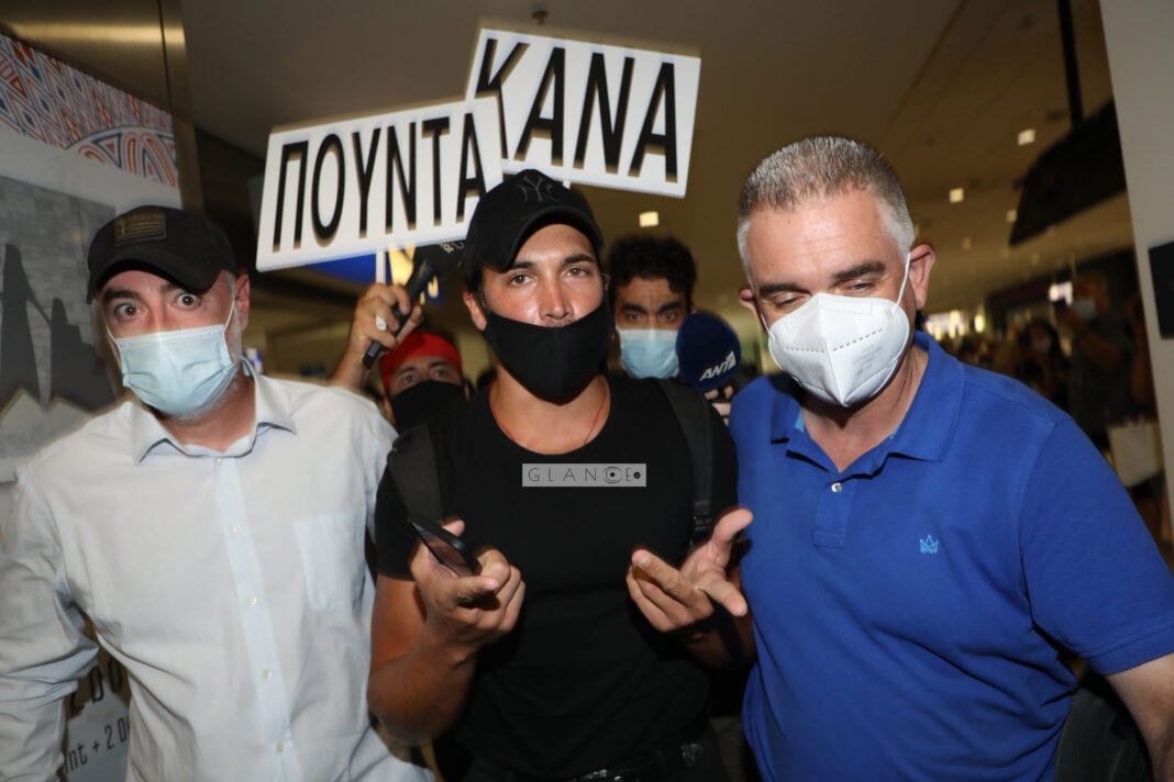 Γιώργος Ασημακόπουλος: Έφτασε στην Ελλάδα ο παίκτης του Survivor (Φωτογραφίες)