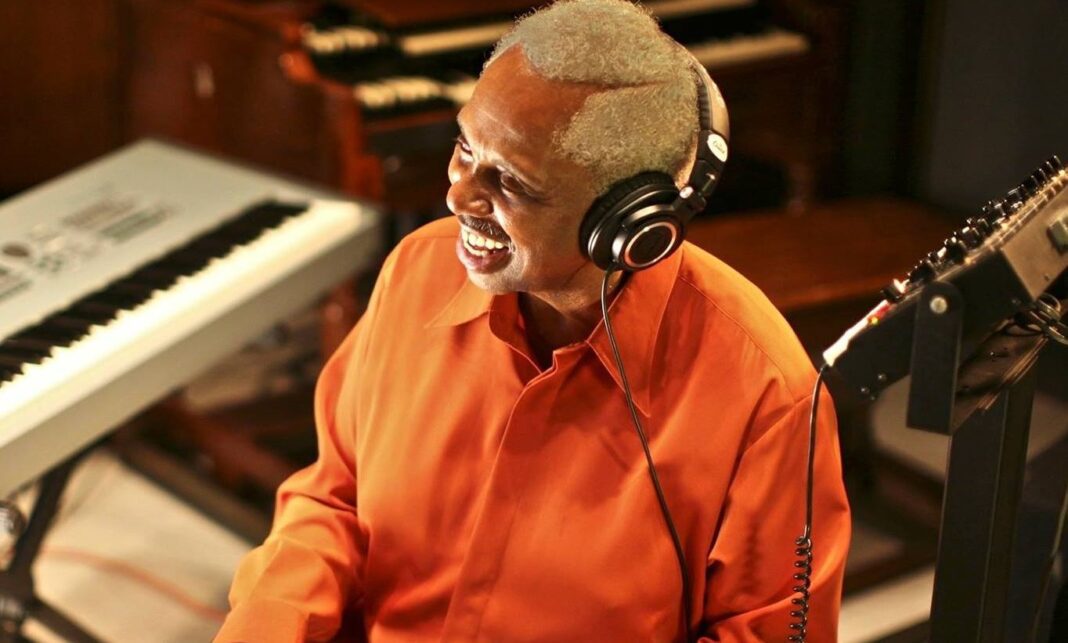 Clarence McDonald: Πέθανε από καρκίνο ο γνωστός μουσικός