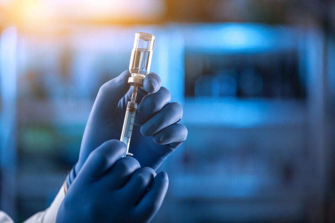 Pfizer και BioNTech σχεδιάζουν νέο εμβόλιο ειδικά κατά της μετάλλαξης Δέλτα