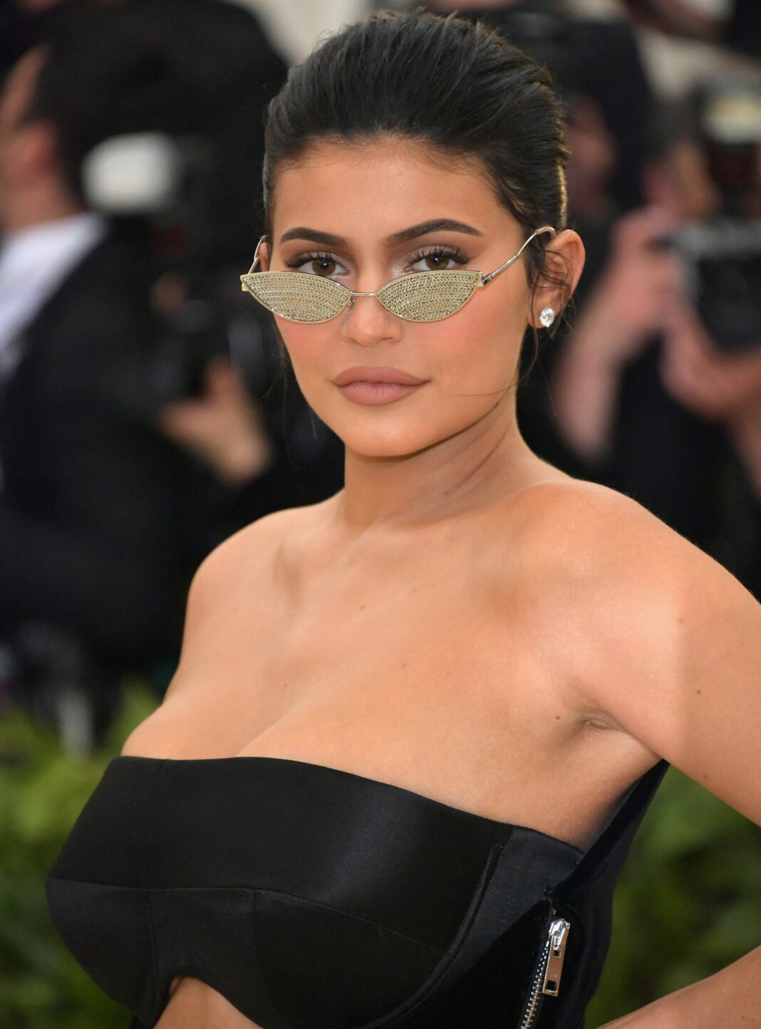 Η Kylie Jenner έγινε 24! Η θεαματική διαφορά στην εμφάνισή της και τα φαντασμαγορικά γενέθλια