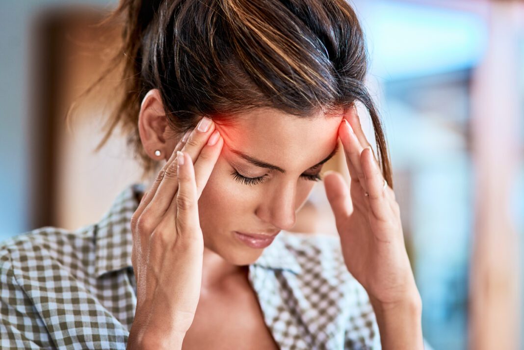 Βασικές αιτίες που προκαλούν αφόρητους πονοκεφάλους