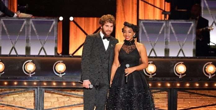 Tony Awards 2020: Τι φόρεσαν οι επώνυμοι, τι σχολιάζουμε εμείς