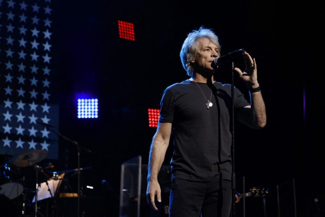 Jon Bon Jovi: Διαγνώστηκε θετικός στον κορονοϊό και ακύρωσε τη συναυλία του λίγα λεπτά πριν ξεκινήσει
