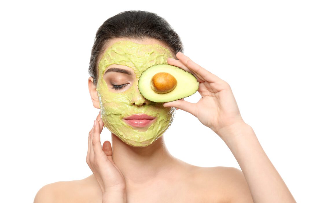 DIY μάσκα προσώπου για λάμψη και ενυδάτωση με κακάο και αβοκάντο!