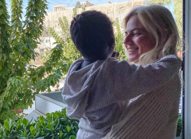 Χριστίνα Κοντοβά: Μας δείχνει το πανέμορφο παιδικό δωμάτιο της μικρής Ada - Η ανάρτηση στο Instagram