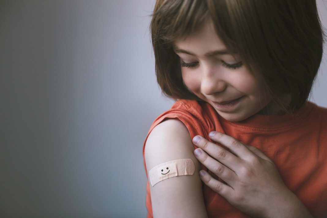 Κορονοϊός - Εμβόλιο Pfizer: Γιατί δεν προστατεύει τα παιδιά