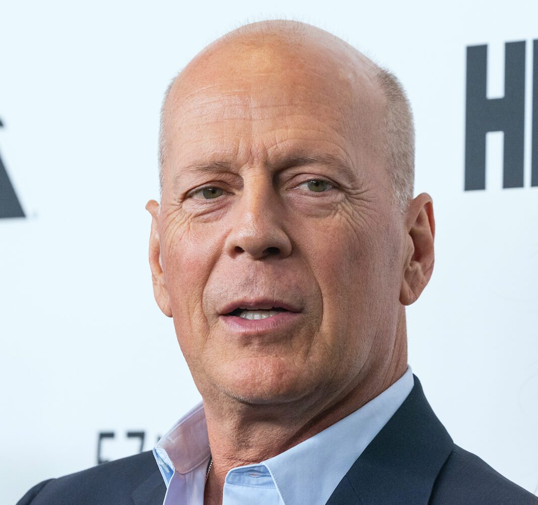 Bruce Willis: Η πρώτη φωτογραφία μετά τη διάγνωσή του με αφασία και την 