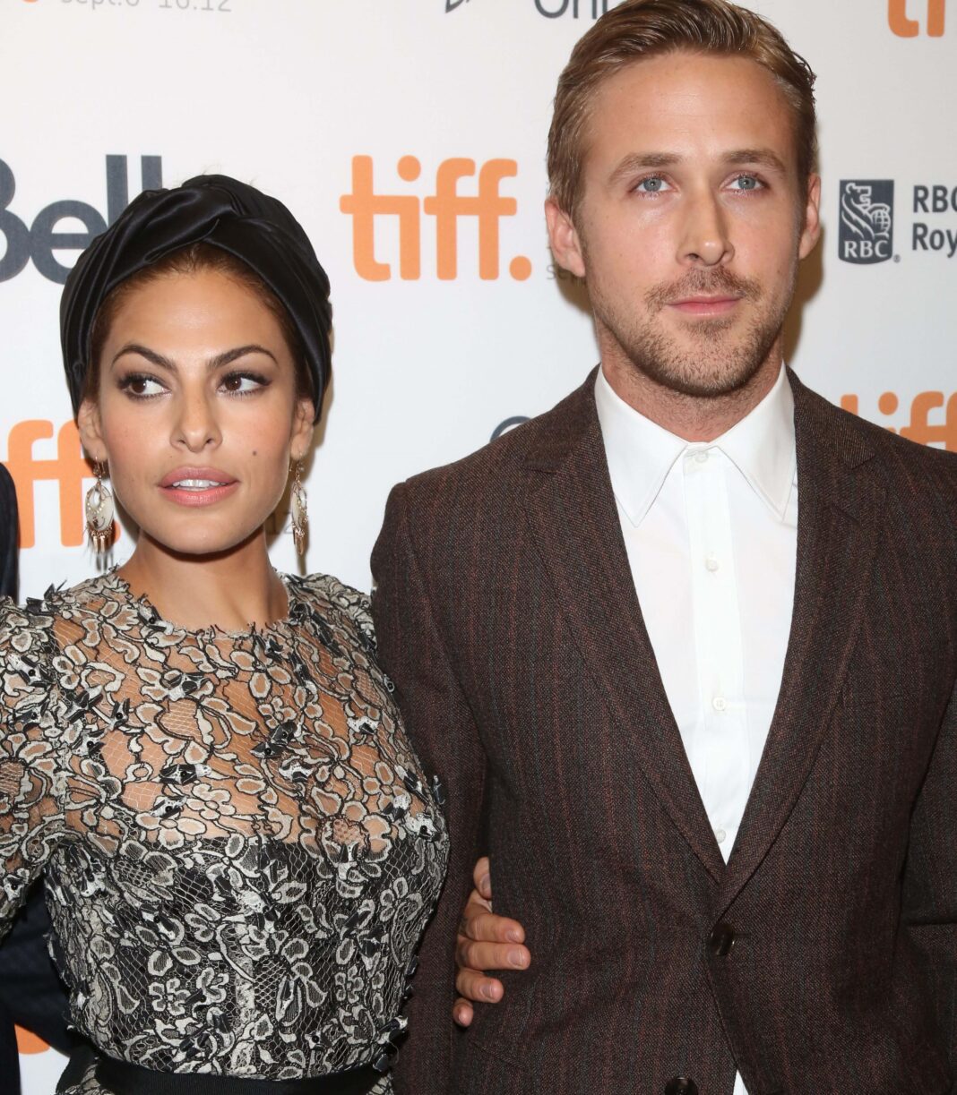 Ryan Gosling - Eva Mendes: Σε βραδινή έξοδο στην Αντίπαρο το ζευγάρι του Hollywood (βίντεο)