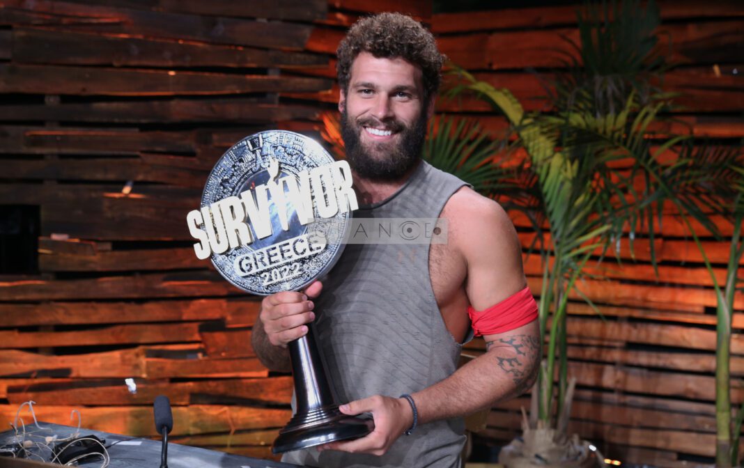 Survivor: To φωτογραφικό άλμποΣτάθης Σχίζας: Η πρώτη ανάρτηση του νικητή του Survivor 2022 - 