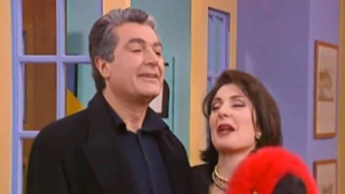 Κωνσταντίνου και Ελένης: Θυμάστε τον σύζυγο της αδερφής του Κωνσταντίνου Κατακουζηνού; Δεν θα πιστεύετε με ποια πασίγνωστη ηθοποιό είναι παντρεμένος!