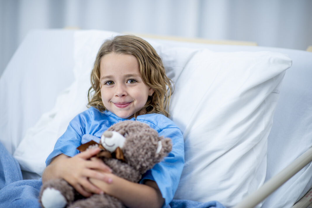 Παιδοκαρδιοχειρουργικές επεμβάσεις: Τι ισχύει για την ασφαλιστική κάλυψη