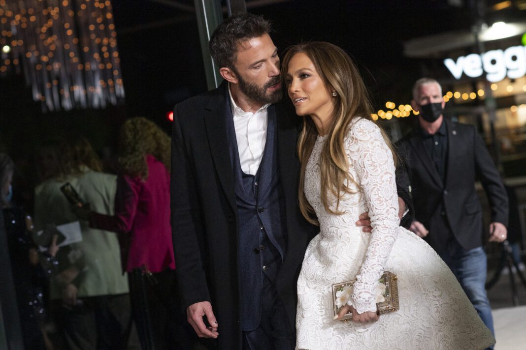 Jennifer Lopez - Ben Affleck: Δείτε το πιστοποιητικό γάμου τους! Ο μοναδικός μάρτυρας και η αποκάλυψη