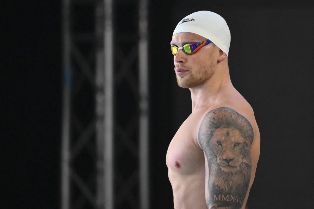 Adam Peaty: Ο Βρετανός Ολυμπιονίκης της κολύμβρησης χώρισε από την επί τρία χρόναι σύντροφό του!