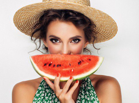5+1 διατροφικά tips για να είσαι υγιής και fit το καλοκαίρι!