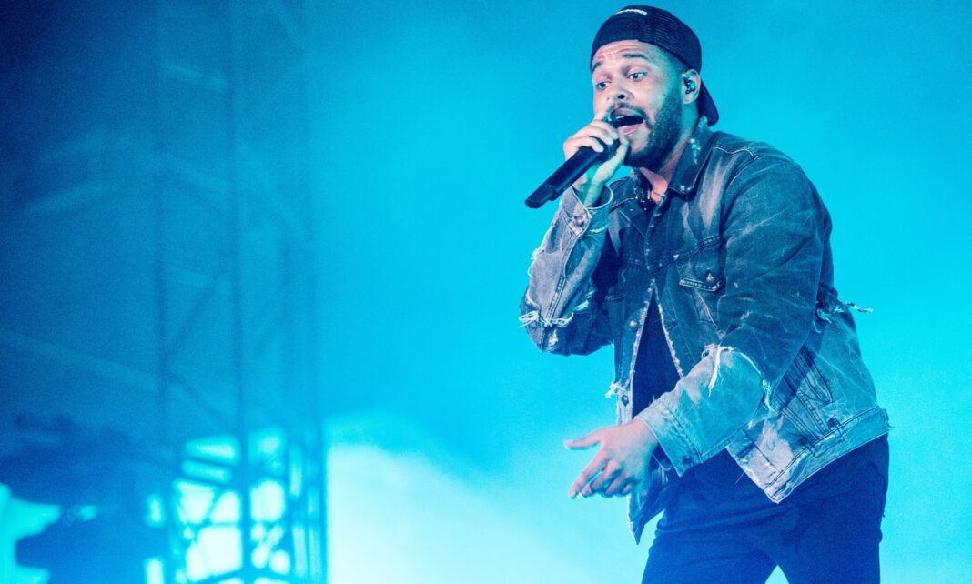 The Weeknd: Ο πασίγνωστος τραγουδιστής χάνει τη φωνή του!