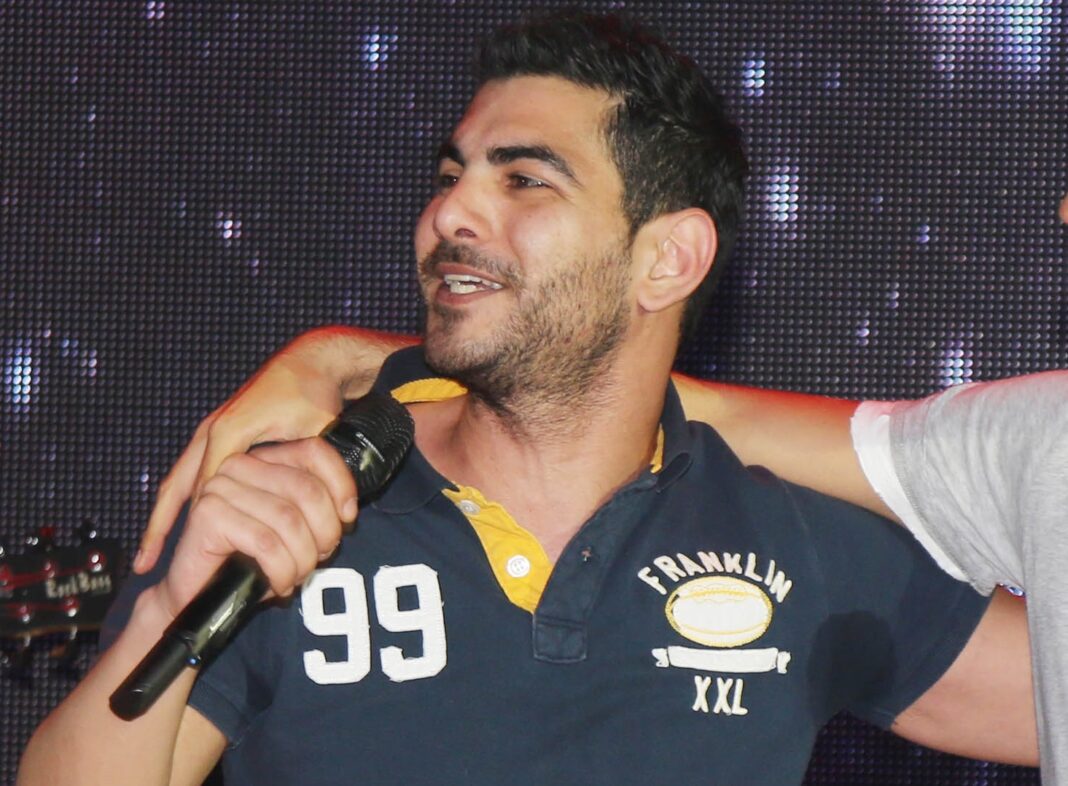 Σταύρος Κωνσταντίνου: Ο νικητής του Super Idol μας δείχνει για πρώτη φορά τον νεογέννητο γιο του