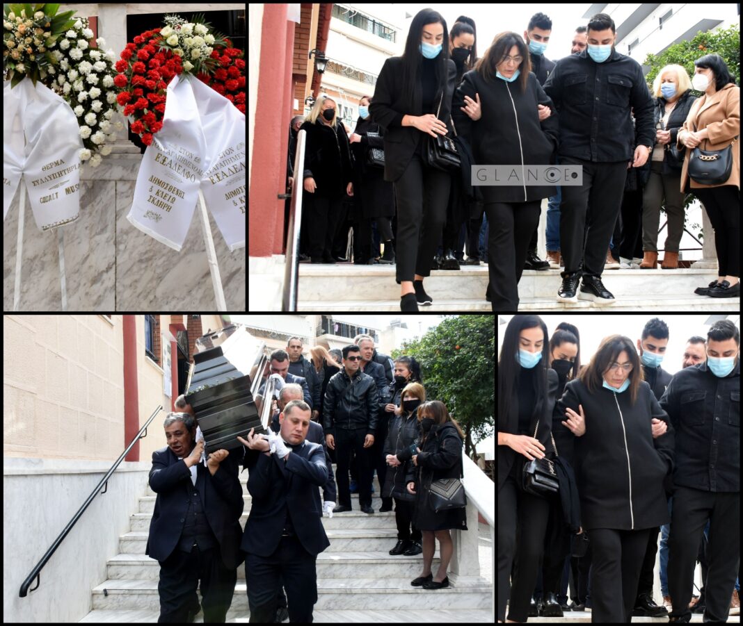 Παντελής Παντελίδης: Θλίψη και πόνος στην κηδεία του πατέρα του, Σταύρου! (Φωτογραφίες)