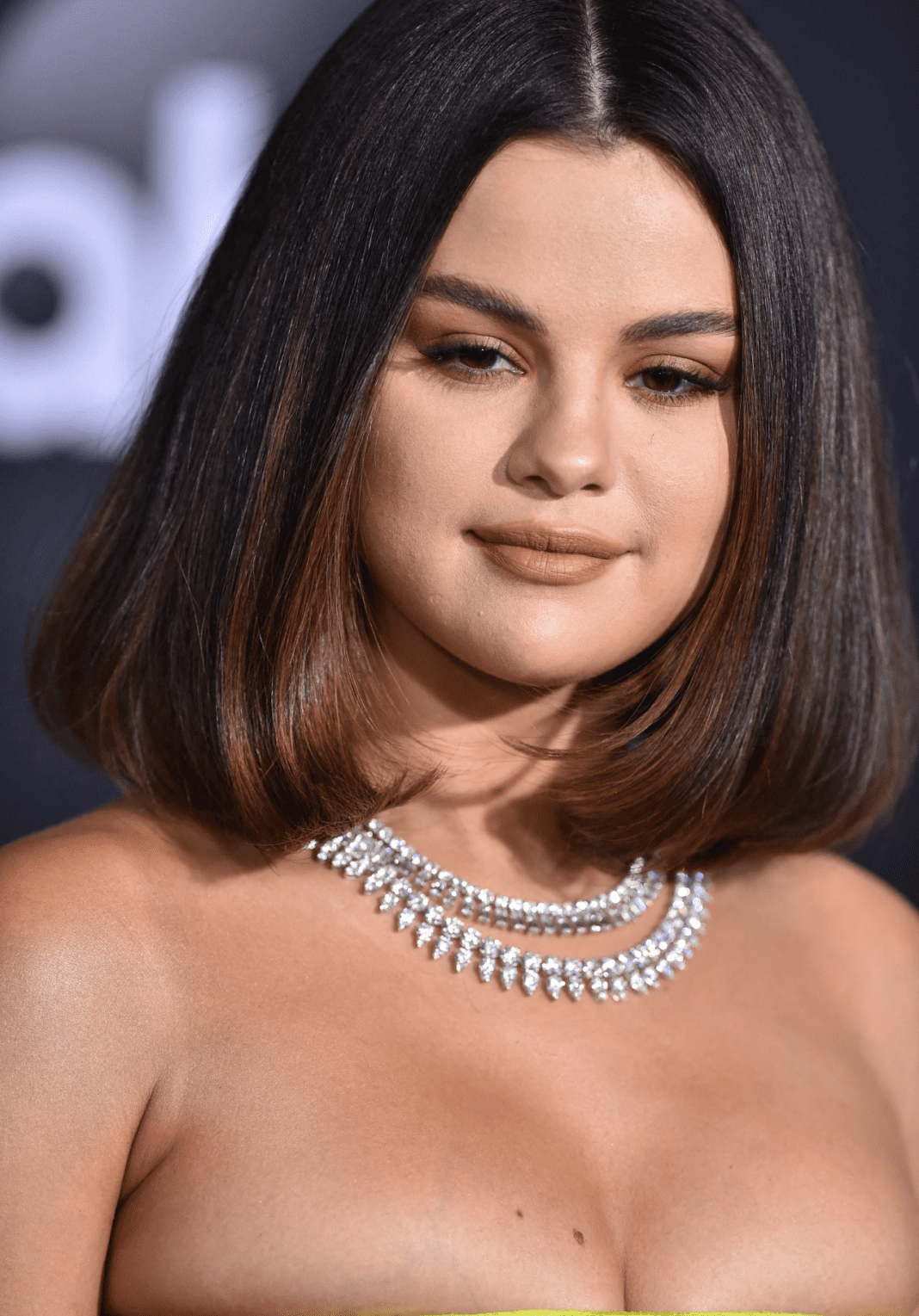 Selena Gomez: Δείτε το νυφικό μακιγιάζ που επέλεξε και έκανε θραύση στο Instagram!